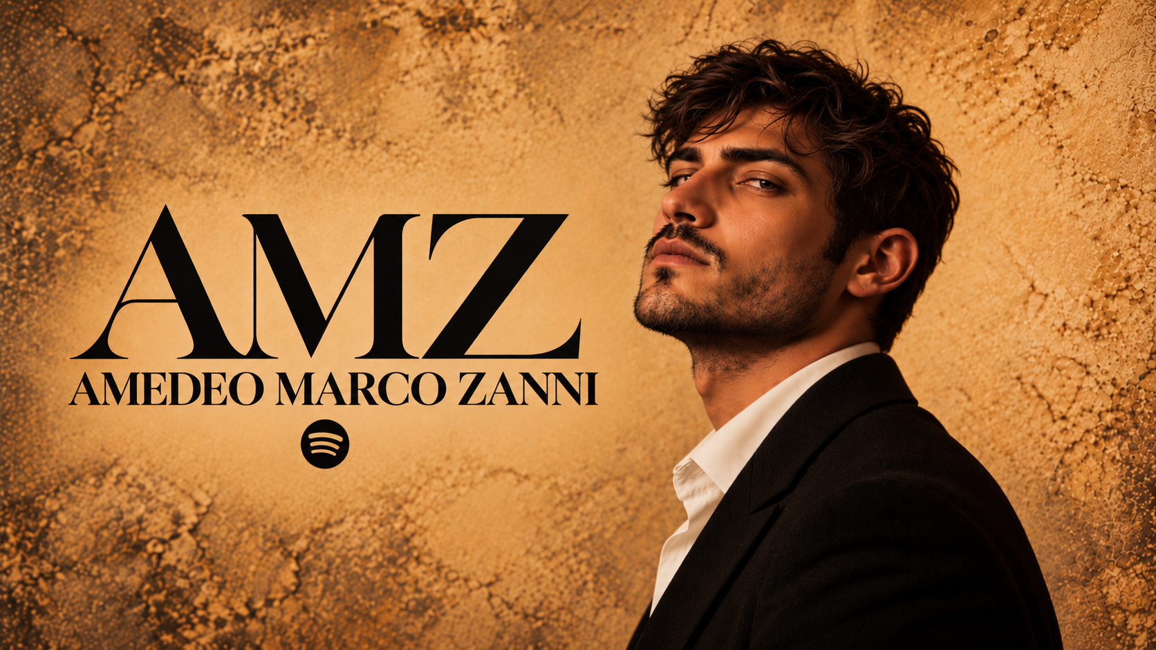 AMZ — Amedeo Marco Zanni, portret tegen een gouden achtergrond